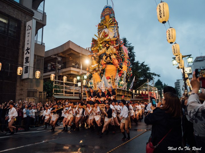 福冈｜博多衹园山笠祭｜光屁股男与最佳旅伴